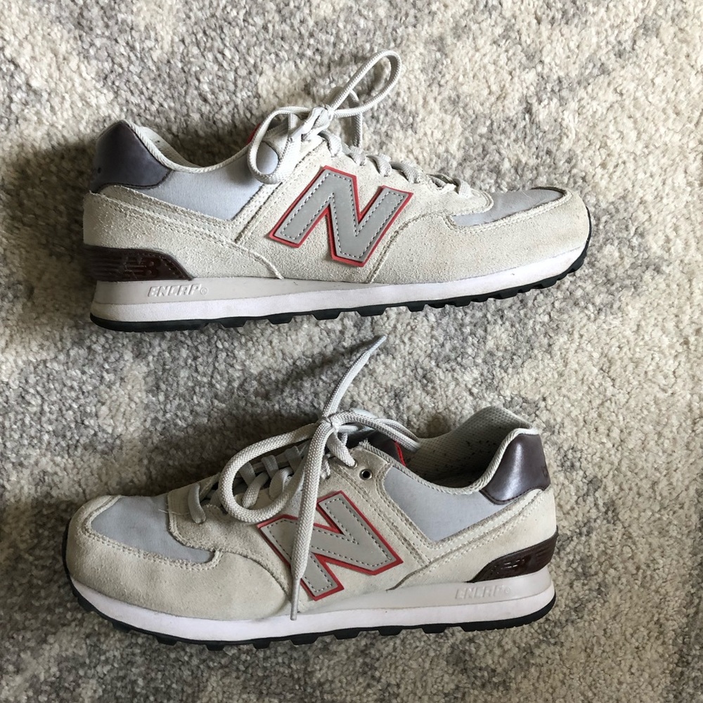 Men’s New Balance sneakers